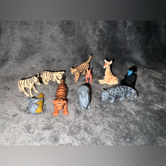 Vintage K&M International AZA Zoo Miniature Toy Plastic Animal Figures Koala - Picture 4 of 16
